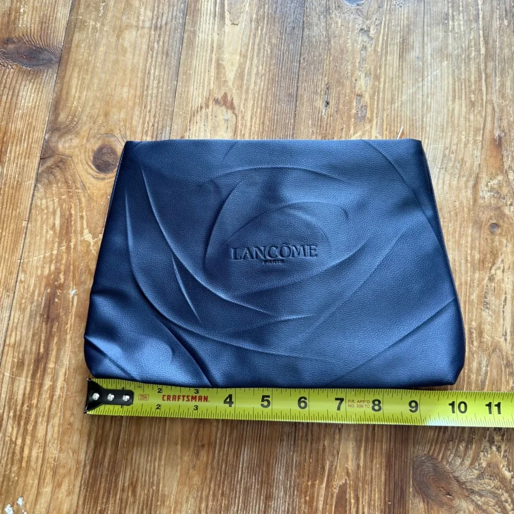 Lancome Paris Navy Blue Rose Embossed Cosmetic Makeup Bag Pouch Rose Gold Zip